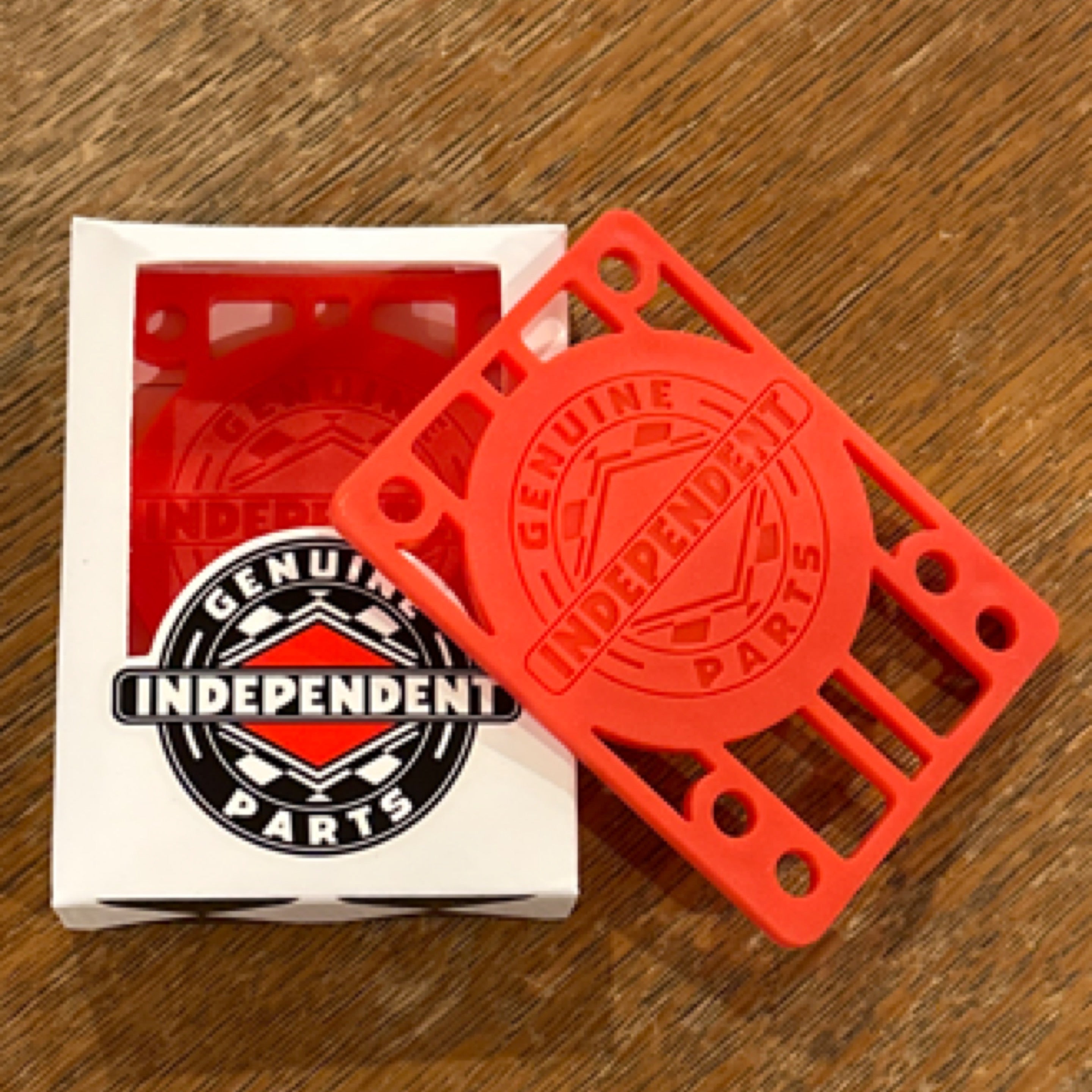 Independent Riserpads 1/8” Red | moderate